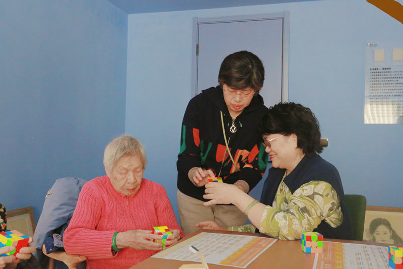 乐在「转」中 ｜ 齐山乐园魔方组闪亮登场